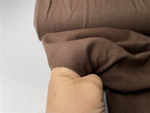 Denimstrikket jersey - lækker mørkebrun